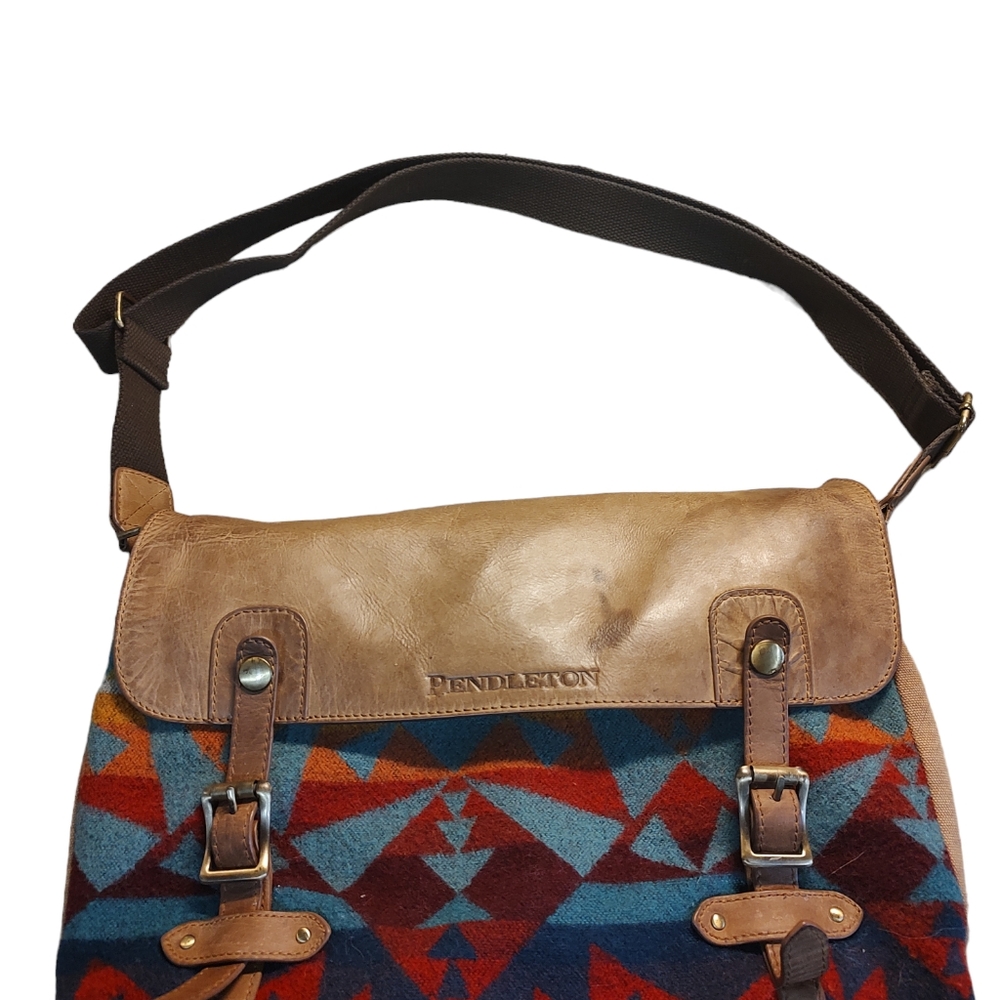 Pendleton laptop/messenger bag - Picture 3 of 9